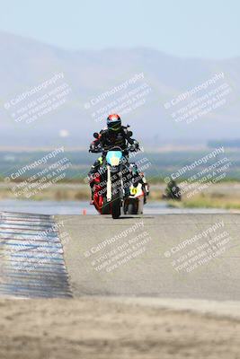 media/May-25-2025-Lets Ride (Sun) [[0ff033e448]]/C Group/1140am (Grapevine)/